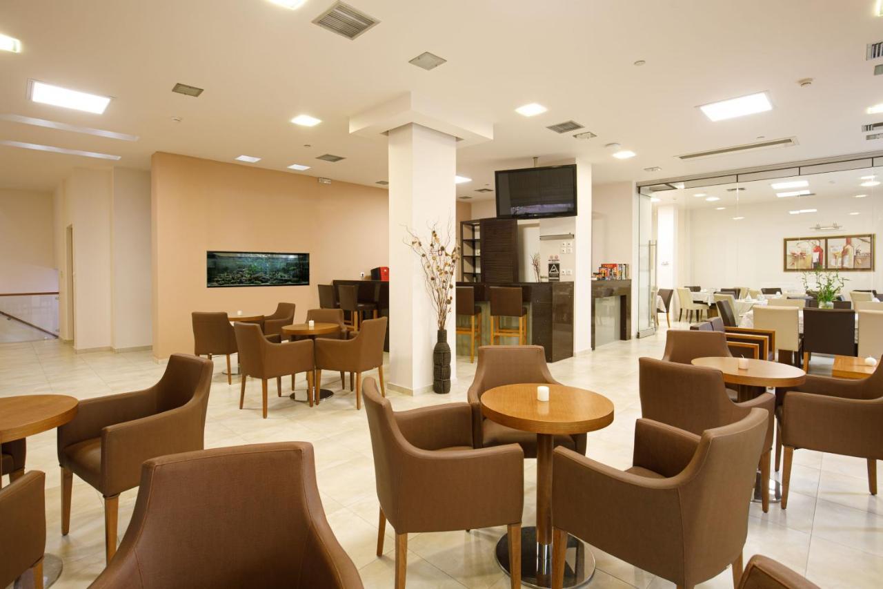 Hotel Athina Lamía Exteriér fotografie